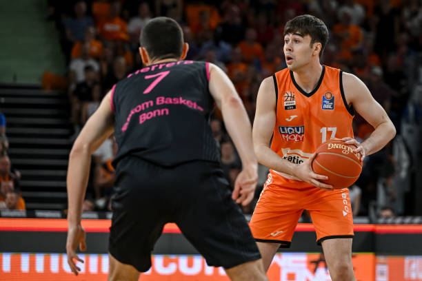 成为众多年 成为众多年