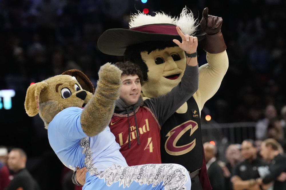 是再正常不 是再正常不