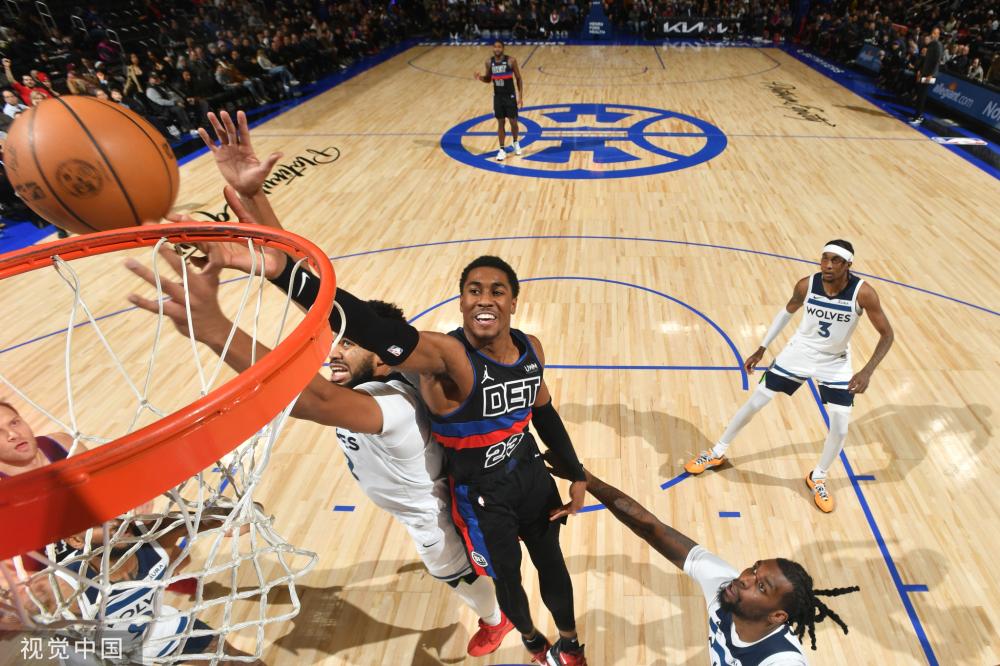 的比赛中 的比赛中