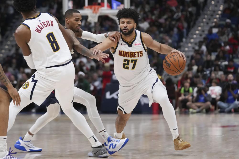 在比赛初期 在比赛初期