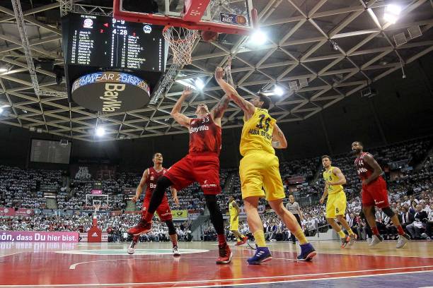 将马拉加发 将马拉加发