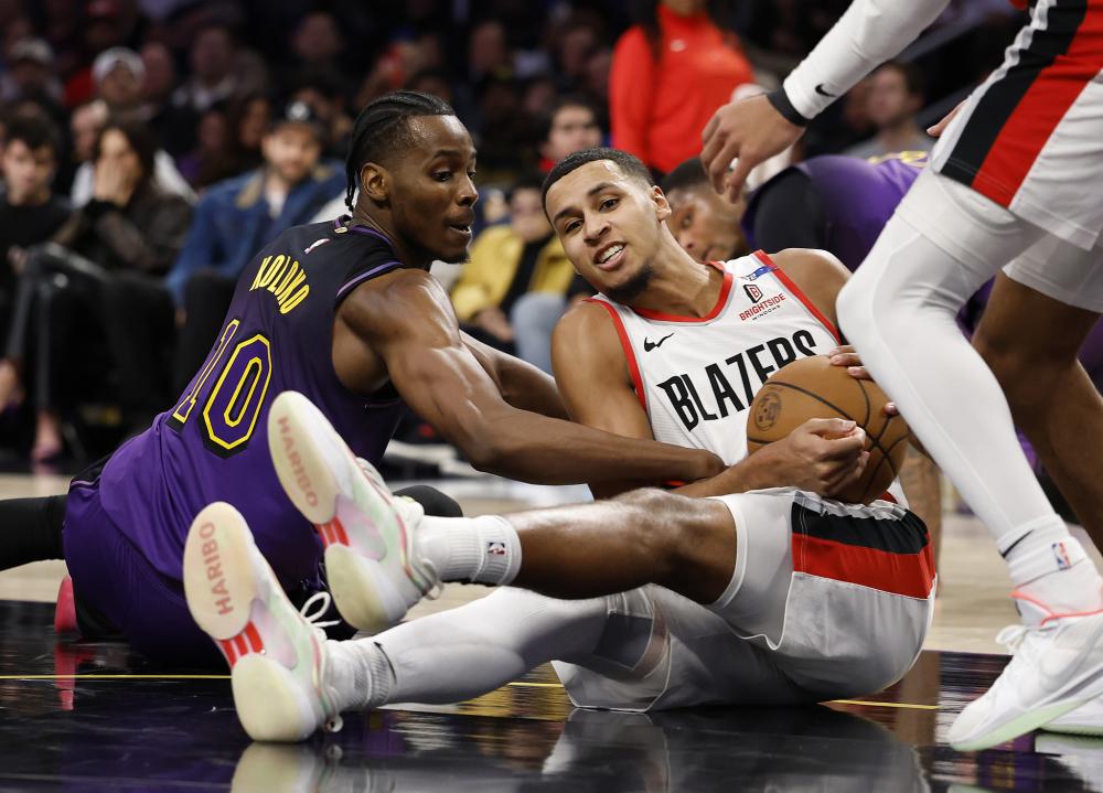 的走势却呈 的走势却呈