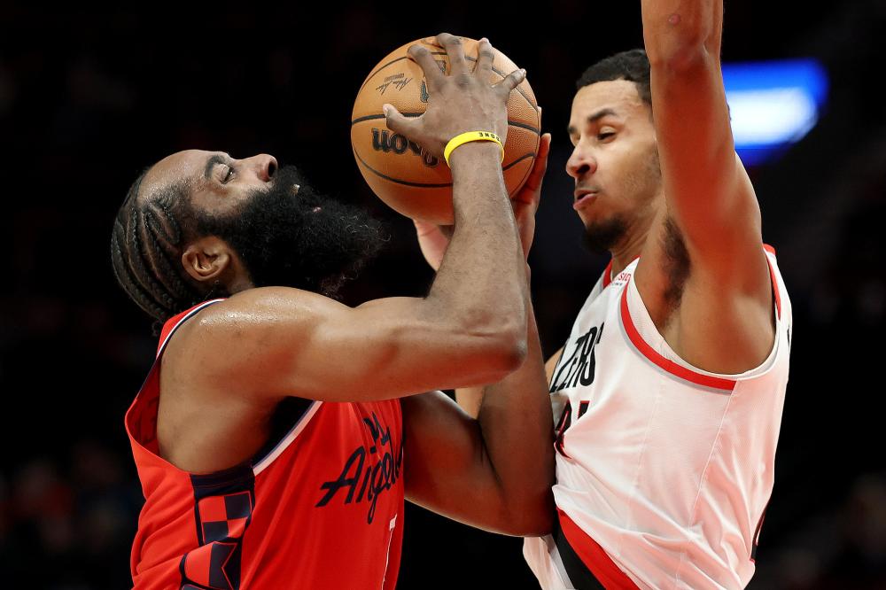 展现出的自 展现出的自